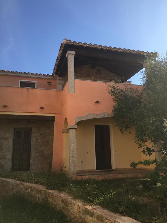 I Mari Di Gallura Apartment Сан-Теодоро Экстерьер фото